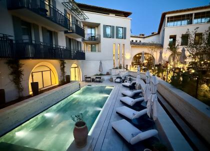 L’Isle de Leos : le tout premier 5 étoiles ouvre ses portes à L'Isle-sur-la-Sorgue