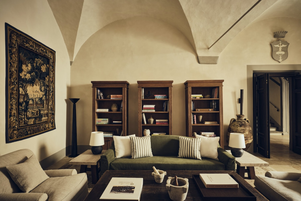 Notre avis sur La Réserve Firenze, six appartements d’exception dans un palazzo Renaissance de l’Oltrarno à Florence, avec services hôteliers cinq étoiles.
