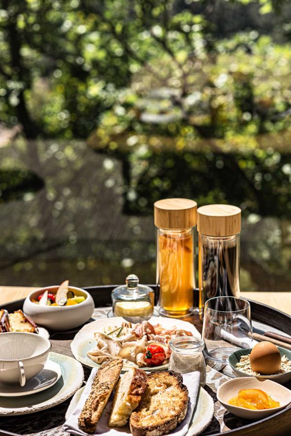 Souki Lodge & Spa — petit-déjeuner © MR. TRIPPER Souki Lodge & Spa — petit-déjeuner © MR. TRIPPER