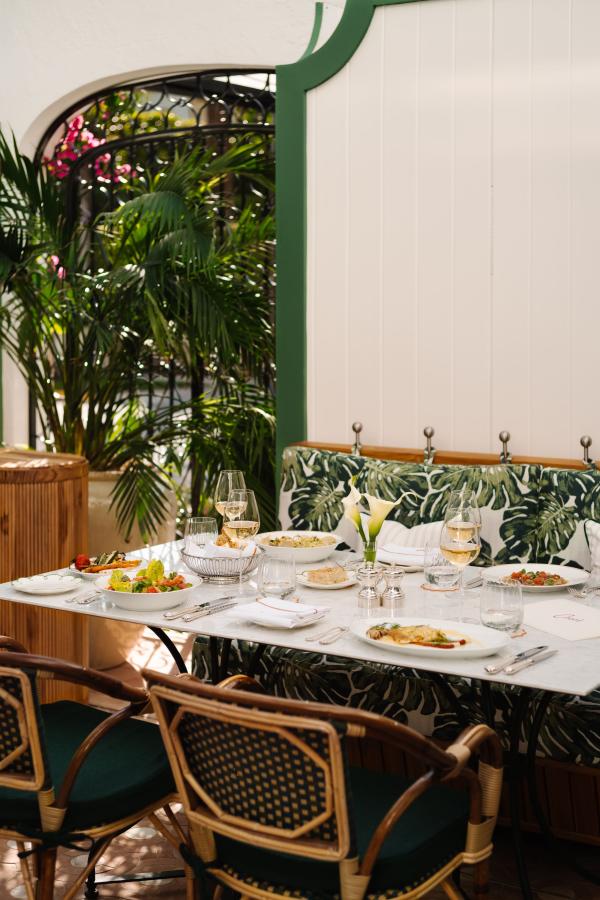 Coco’s restaurant © The Vineta Hotel Coco's restaurant © The Vineta Hotel