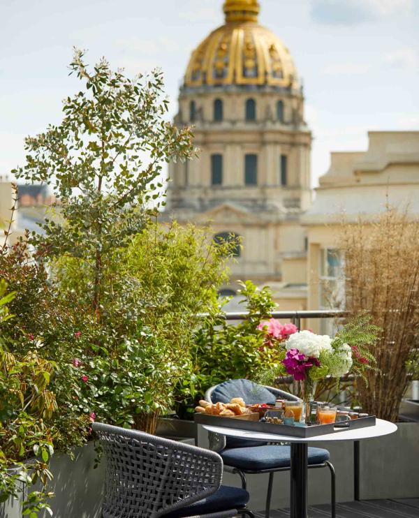 Proche du Camps de Mars, l’hôtel Cinq Codet Proche du Camps de Mars, l'hôtel Cinq Codet
