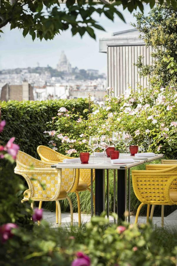 Le restaurant Le Jardin de Cheval Blanc Paris, une terrasse ensoleillée © Yann Deret Le restaurant Le Jardin de Cheval Blanc Paris, une terrasse ensoleillée © Yann Deret